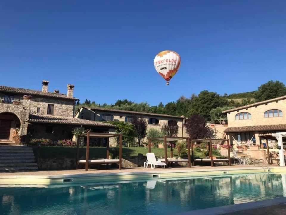 Residenza Collefiorito Aparthotel Todi Exterior photo